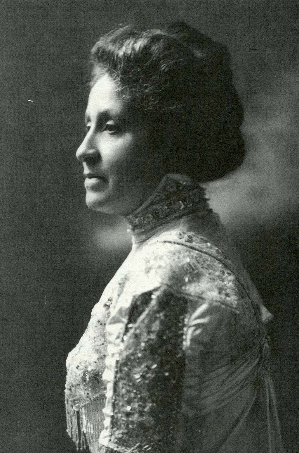 Mary Church Terrell, half-length portrait, facing left, black and white