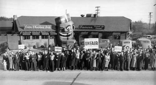 Labor Union Protest in Front of the Coon Chicken Inn, Seattle, 1939