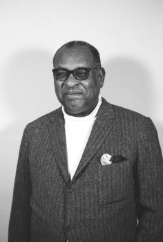 Lonnie E. Smith (1901-1971)