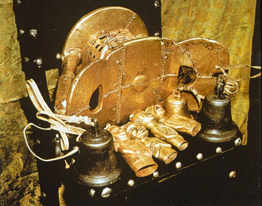 The Golden Stool (17th c.-    )