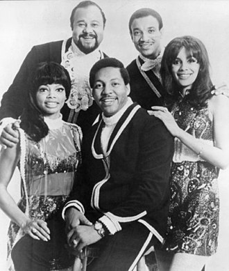 Publicity photo of the music group The Fifth Dimension.