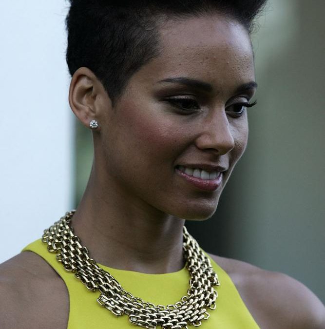 Alicia Keys/Alicia Augello Cook (1981-   )