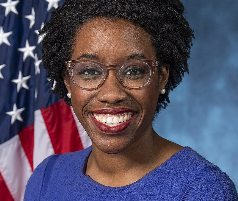 Lauren Underwood (1986-  )