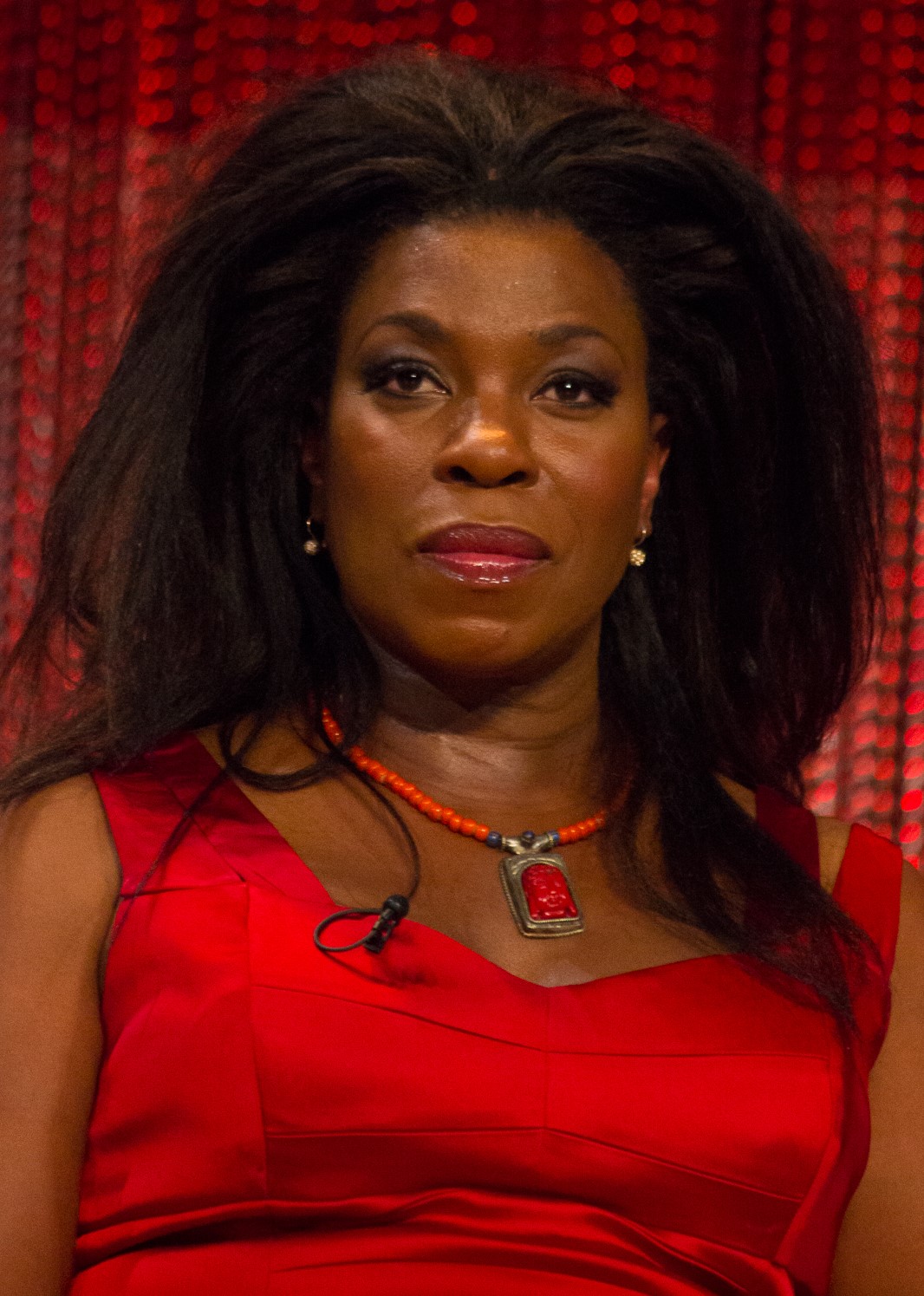 Lorraine Toussaint (Wikipedia)