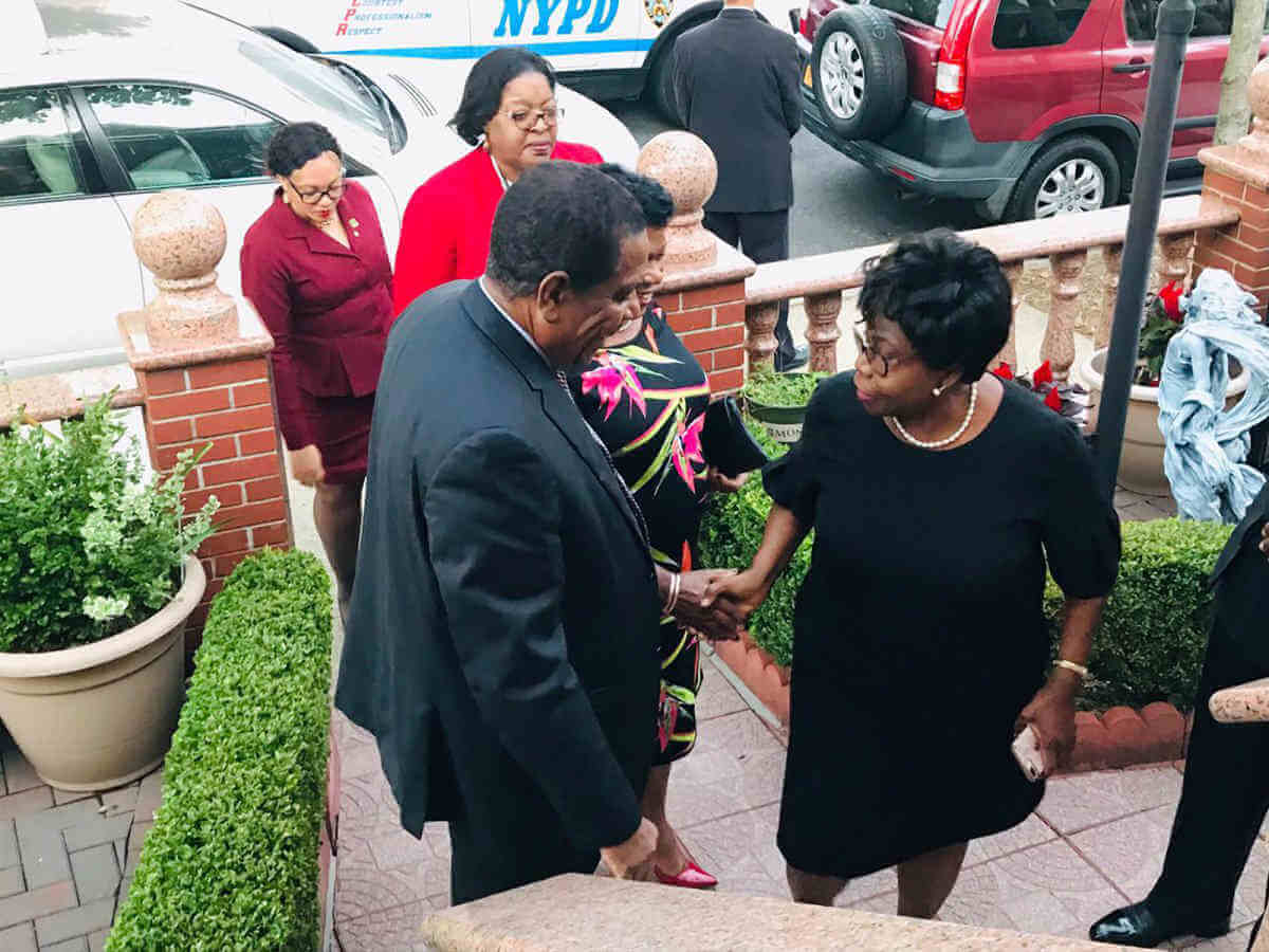 President Savarin Meets Prominent Brooklynites (Caribbean Life News)