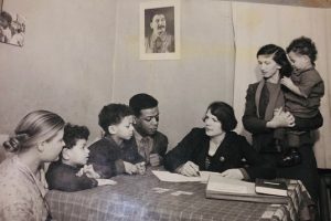 The Patterson Family at a Census Bureau in Moscow, ca. 1940 (Courtesy of James L. Patterson)