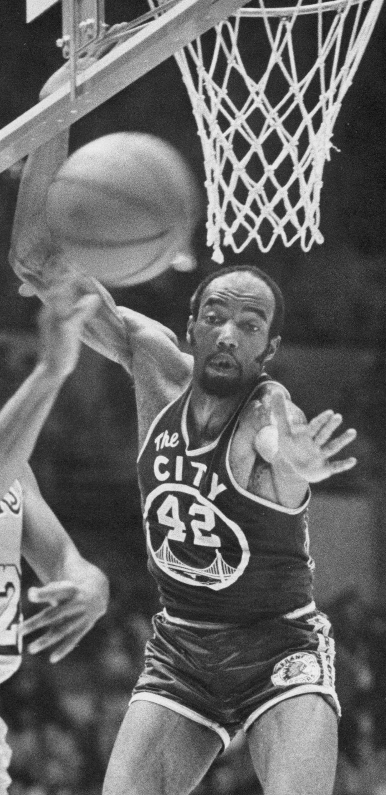 |Nate Thurmond and Kareem Abdul Jabbar|