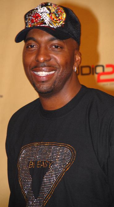 John Salley at LA Direct Magazine's "Remember to Give" Holiday Party